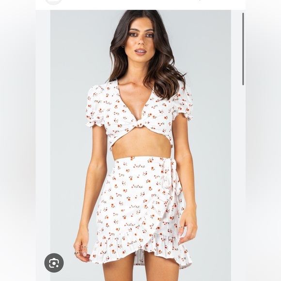 Princess Polly Tops - NWT Princess Polly Flower Set Top and Skirt Size 4